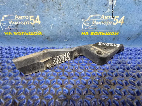 Крепление бампера переднее левое TOYOTA NADIA 1998-2003