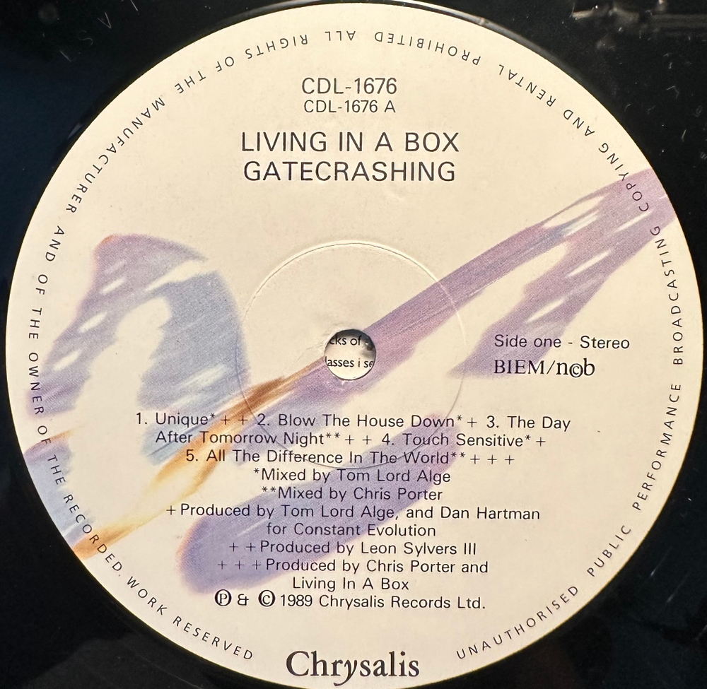 Living In A Box - Gatecrashing (Европа 1989г.)