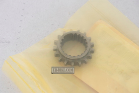 14311-KYJ-900. SPROCKET, TIMING (17T)