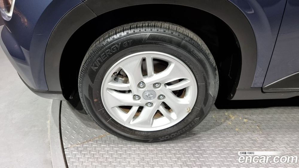 Hyundai Venue 1.6 Modern (04.2020)