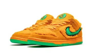 Кроссовки Nike SB Dunk Low "Grateful Dead - Orange Bear"
