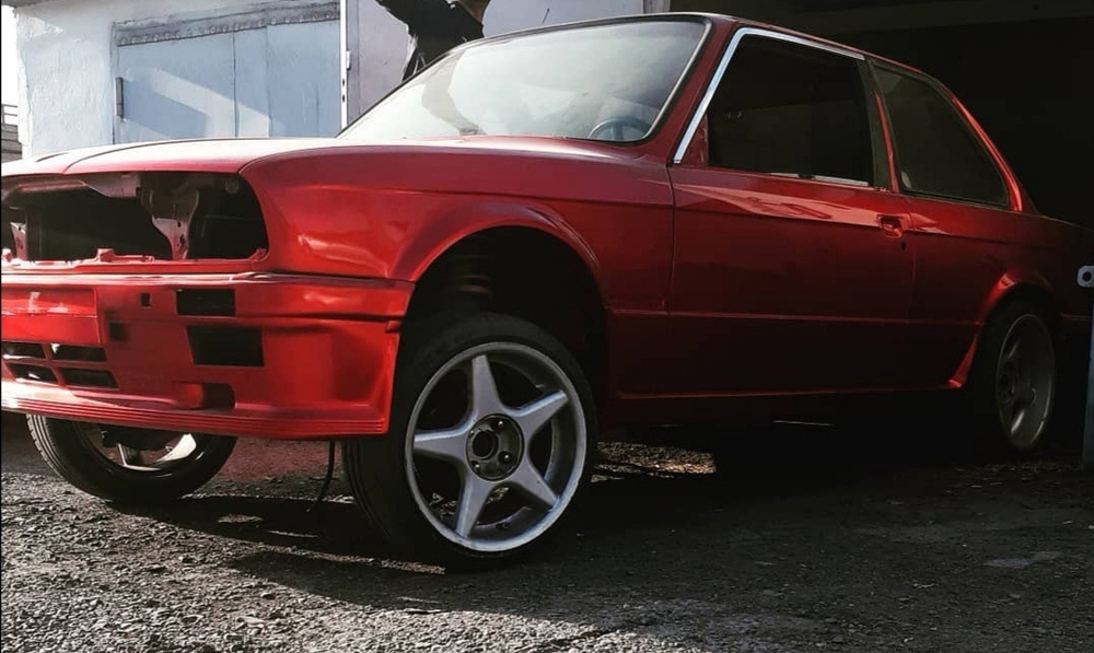 BMW E30 Mtech1 Передний Бампер (Реплика "Стекловолокно")