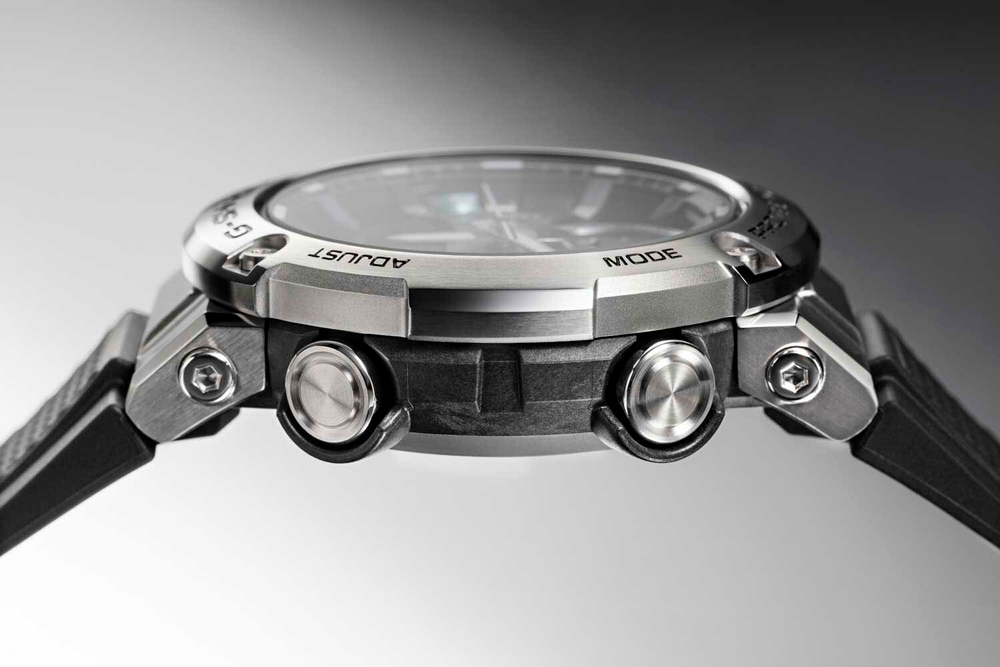 Японские наручные часы Casio G-SHOCK GST-B200-1AER с хронографом