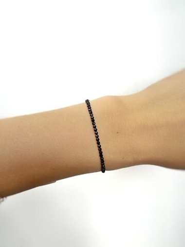 Браслет из серебра и натуральной шпинели