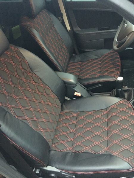 Обивки сидений из экокожи + черная ткань "Квадратик боком 4см" на ВАЗ 2111, 2112