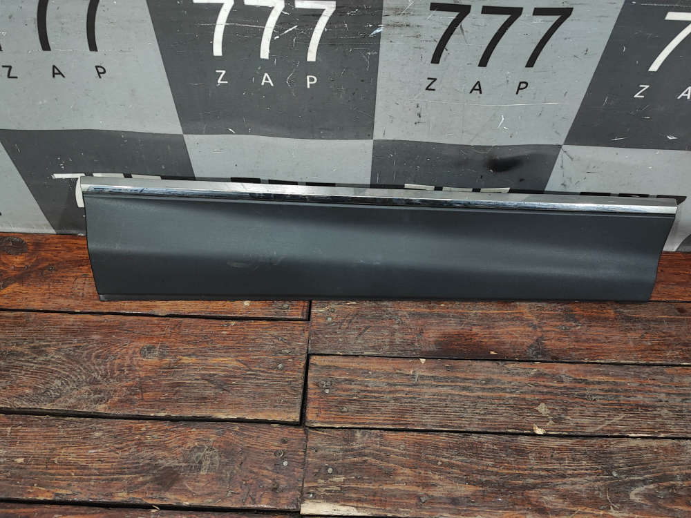 Накладка двери задней правой GAC GS8 2 21-нв Б/У Оригинал 7155102DRS0000