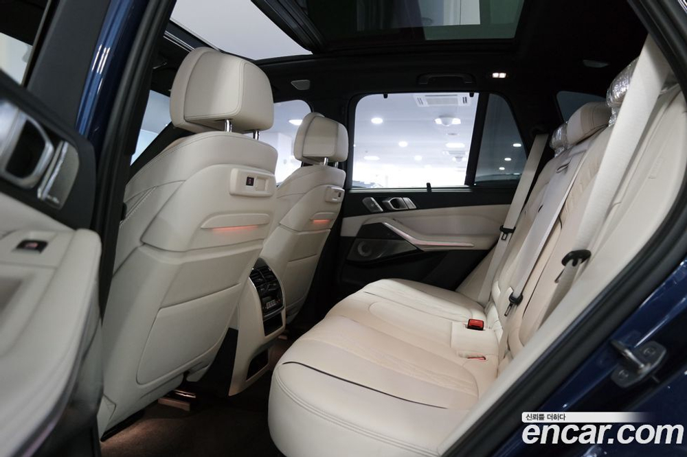 BMW X5 (G05) M50i (05.2023)