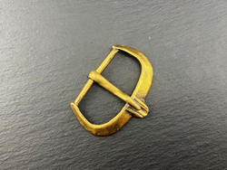 Пряжка. Висбю, 14 век.