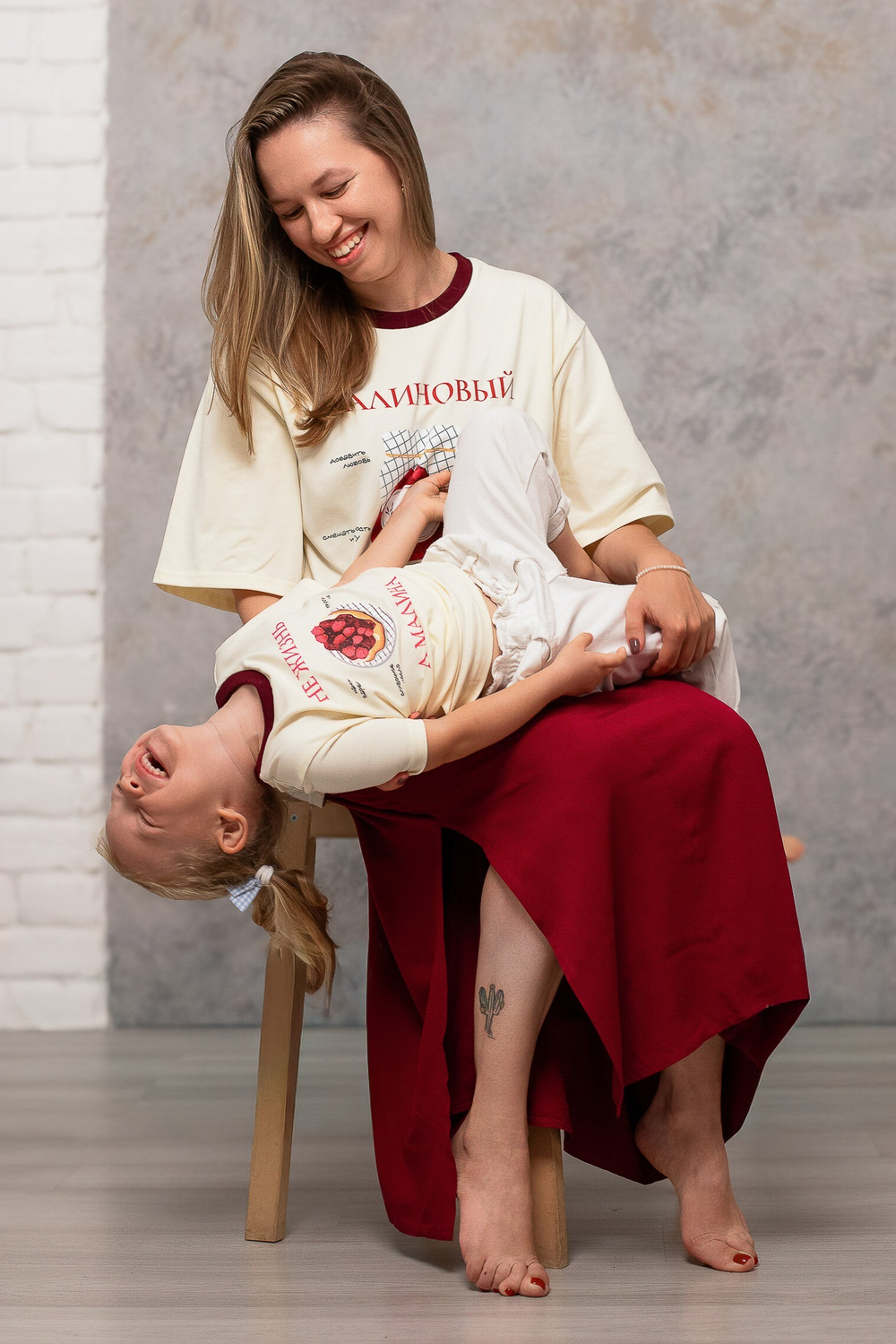 Футболка взрослая, Ваниль - Малиновый вайб