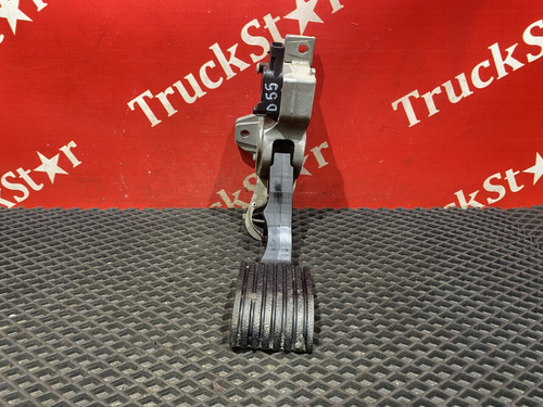 Педаль газа электронная 2018г