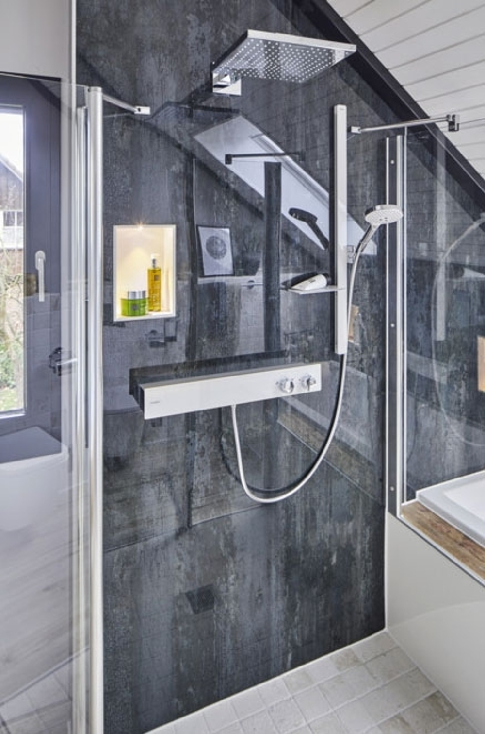 Верхний душ Hansgrohe Raindance E 30 26238140 шлифованная бронза