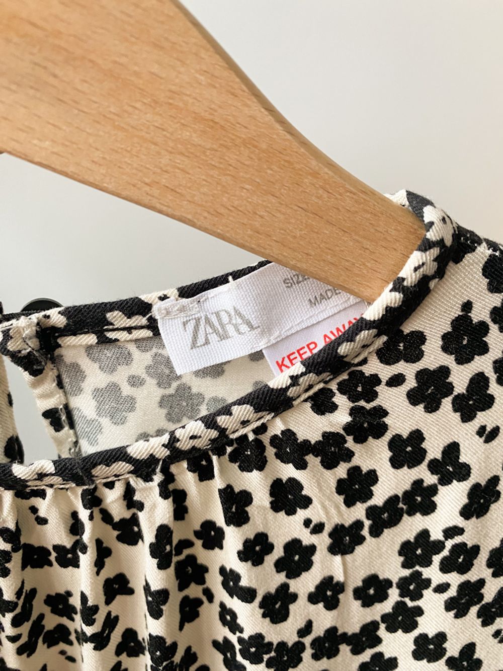 Платье Zara, 110