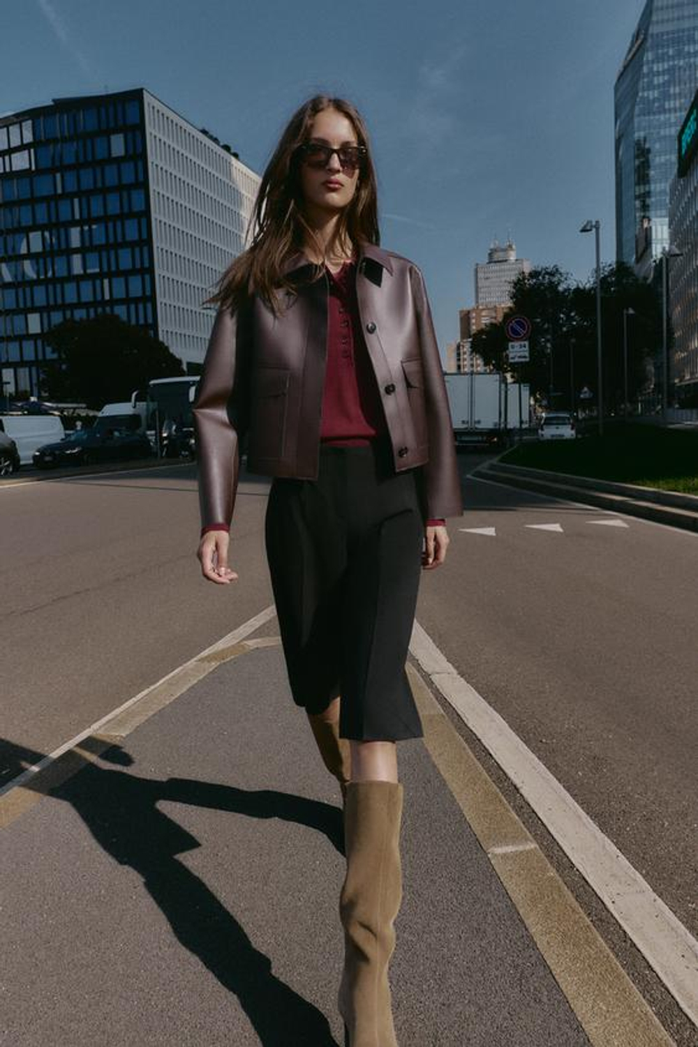 ZARА ДЛИННЫЕ БЕРМУДЫ С ВЫСОКОЙ ПОСАДКОЙ, ЧЕРНЫЙ