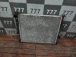 Радиатор двигателя Mercedes W164 X164 W251 Б/У Оригинал A2515000303