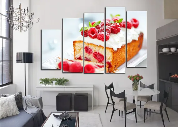 Модульная картина " Кекс с малиной "
