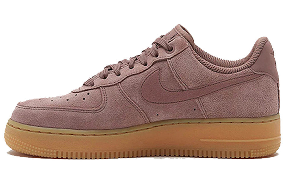 Кроссовки Nike Air Force 1 Low 07 (Женская размерная сетка)
