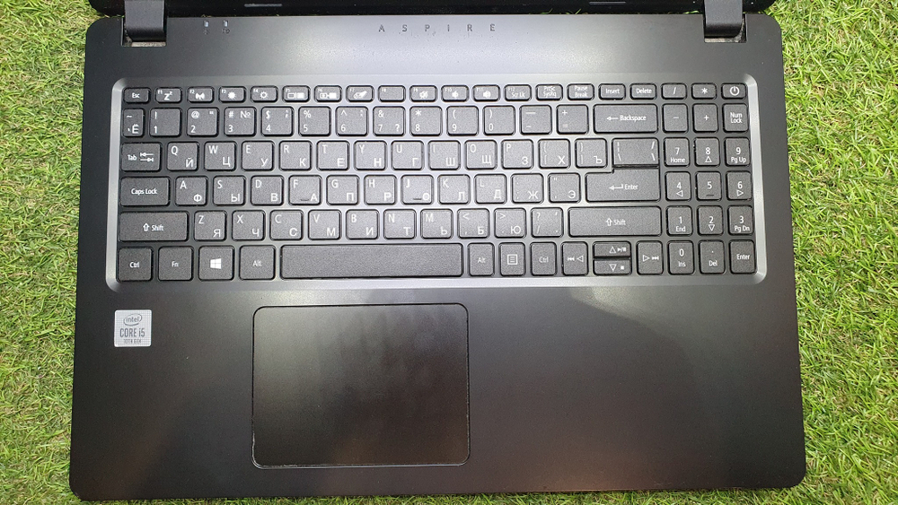 Ноутбук Acer i5-10/8Gb/FHD