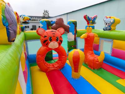 Коммерческий надувной батут «Звериная команда 3», 8*4*5 м