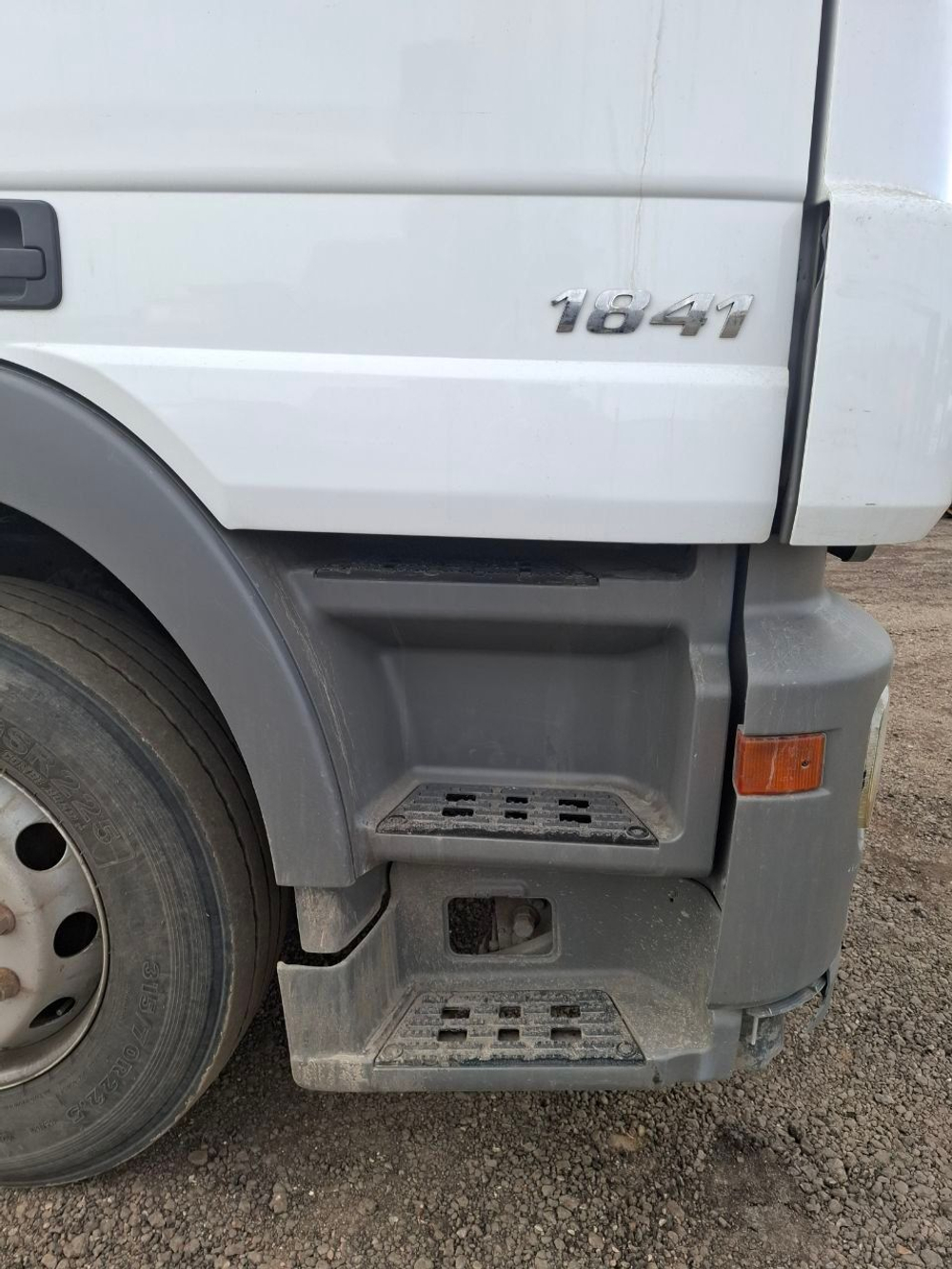 Mercedes-Benz ACTROS 4x2 Седельный тягач 1841 LS (Дизельный, 12 л, 408 л.с., АТ)