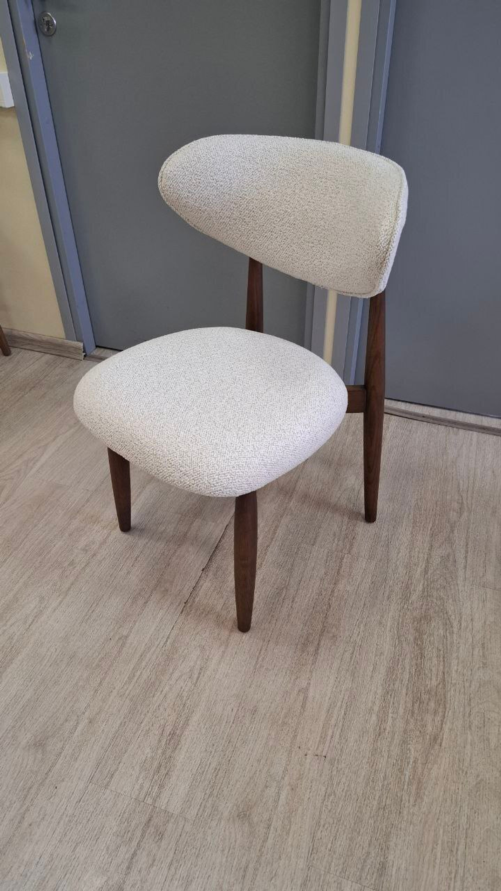 Стул TODS 4 бежевый RB497-01