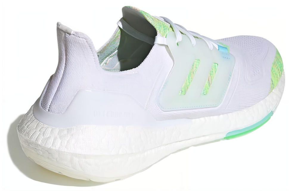 Кроссовки Adidas Ultraboost 22