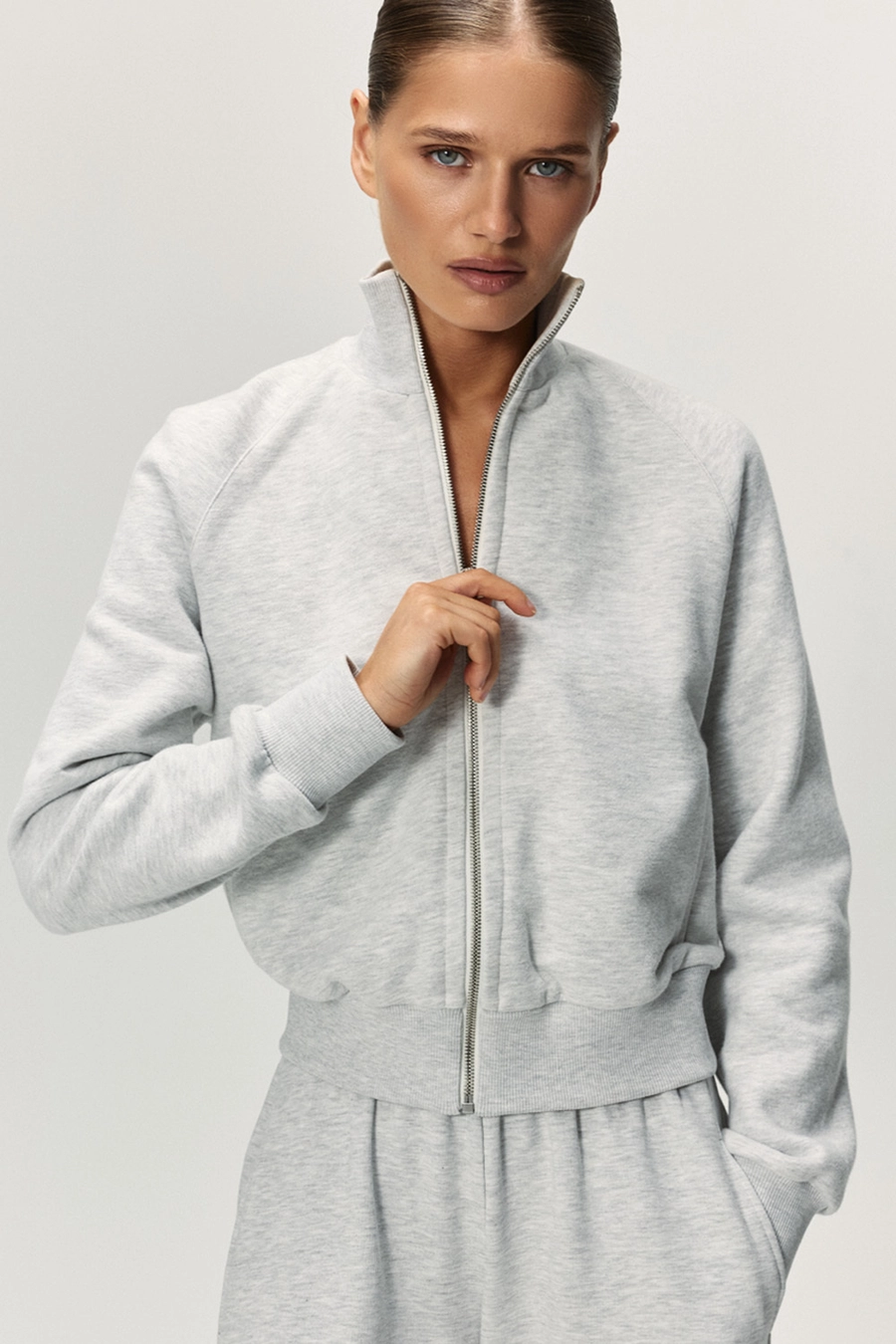 Олимпийка утеплённая Светло-серый меланж