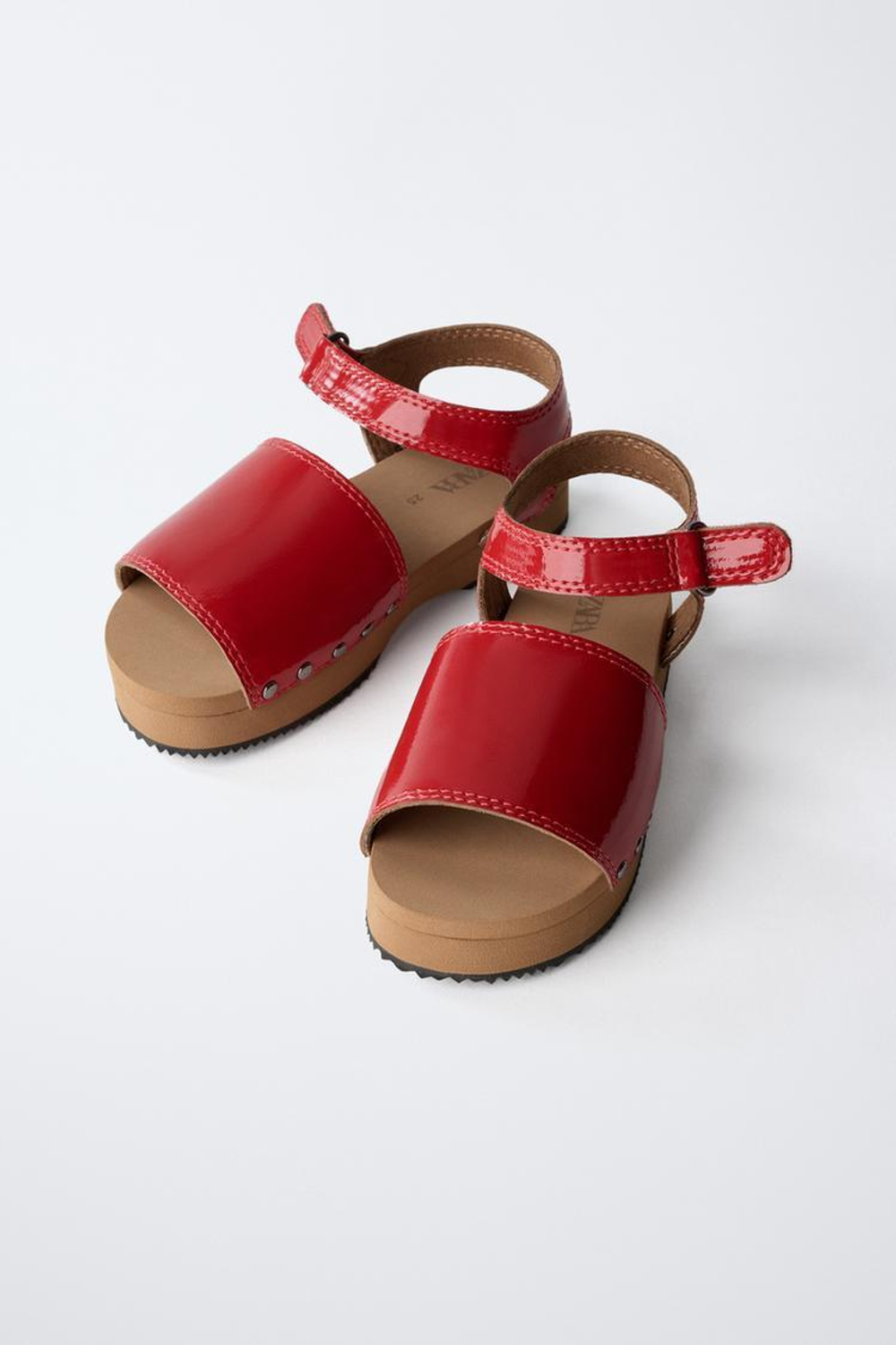 ZARA САБО ИЗ ЛАКИРОВАННОЙ ИСКУССТВЕННОЙ КОЖИ, КРАСНЫЙ