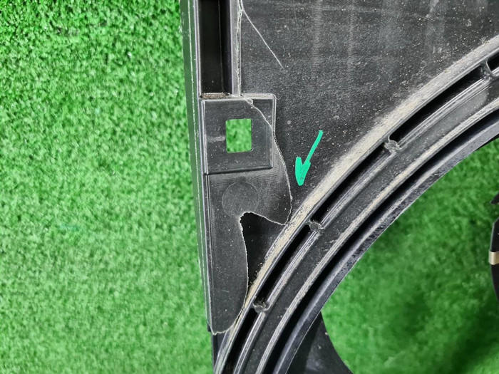 Диффузор с вентилятором Toyota Camry xv70 (17-нв)