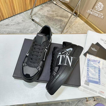 Кеды Valentino
