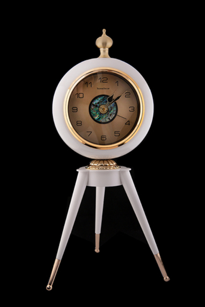 Настольные часы Montre TD5103 White