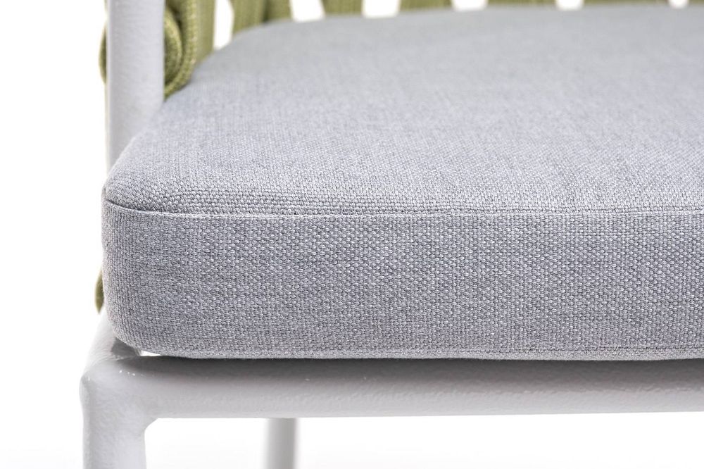 "Диего" стул плетеный из роупа, каркас из стали светло-серый (RAL7035) шагрень, роуп салатовый меланж круглый, ткань светло-серая