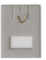 Вкладыш 08/наклонный/для серег/подвески/2 прорези/крючок/окошко для бирки/прорезь для нитки