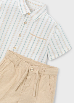 рубашка с шортами