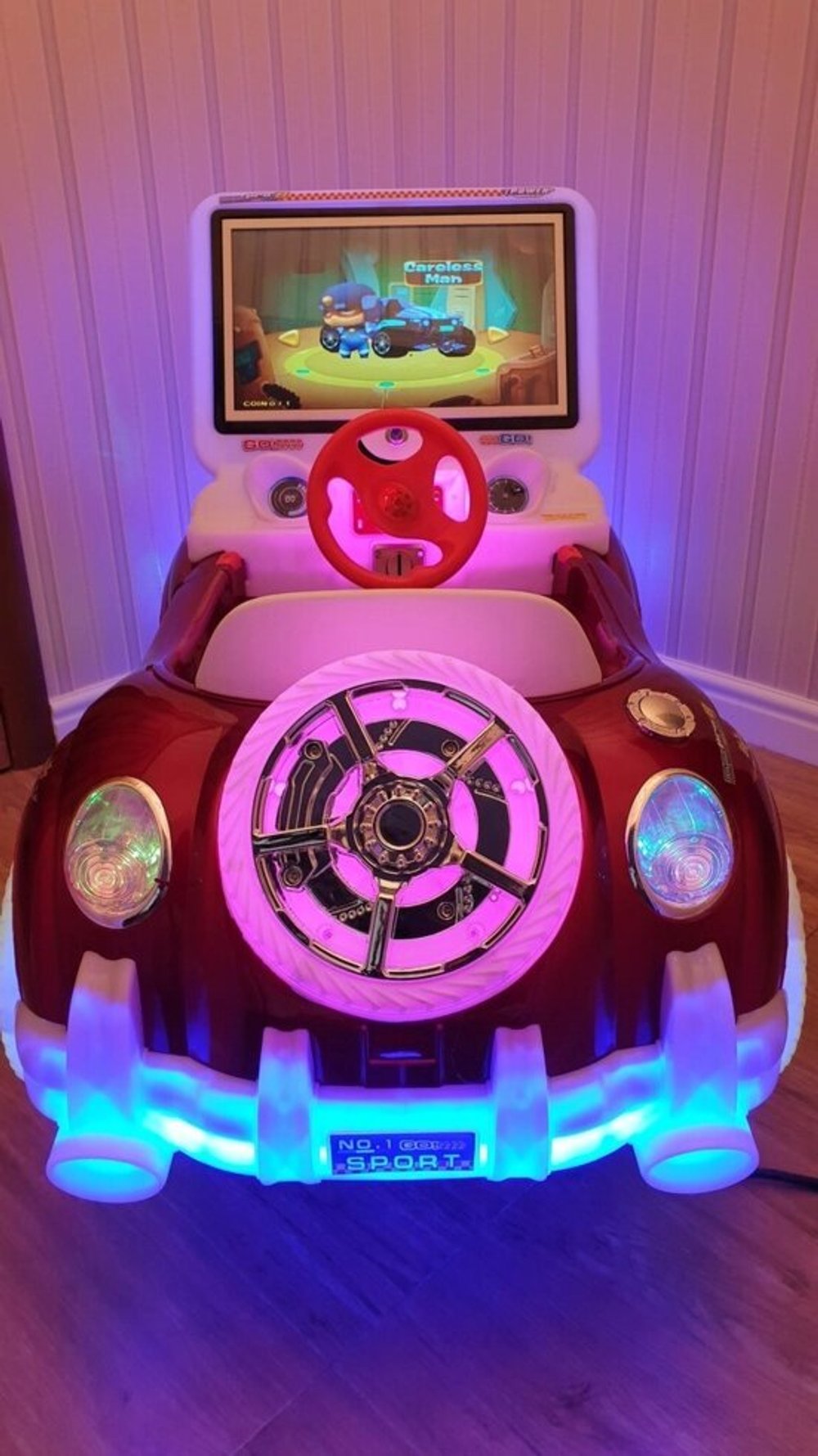 аттракцион качалка, детская качалка с видеоигрой, качалка с видео игрой для детской комнаты, дорогие качалки с игрой, автомат качалка, качалка с монетоприемником, аттракцион качалка с видео игрой