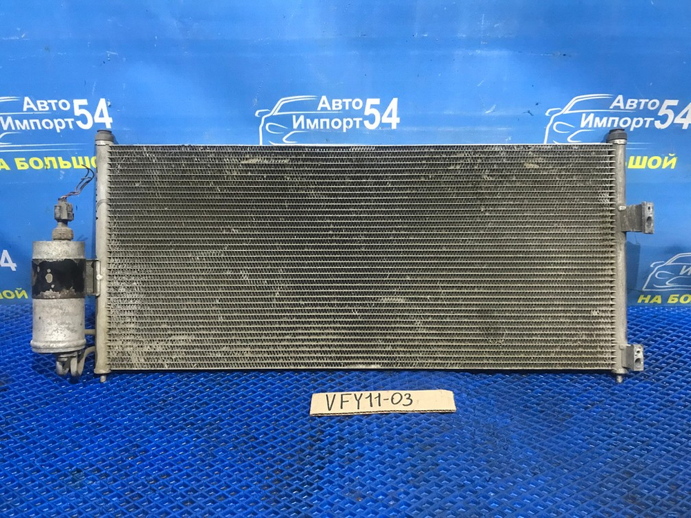 Радиатор кондиционера NISSAN AD 2001