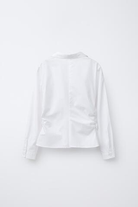 ZARA РУБАШКА СО СБОРКАМИ ПО БОКАМ, БЕЛЫЙ