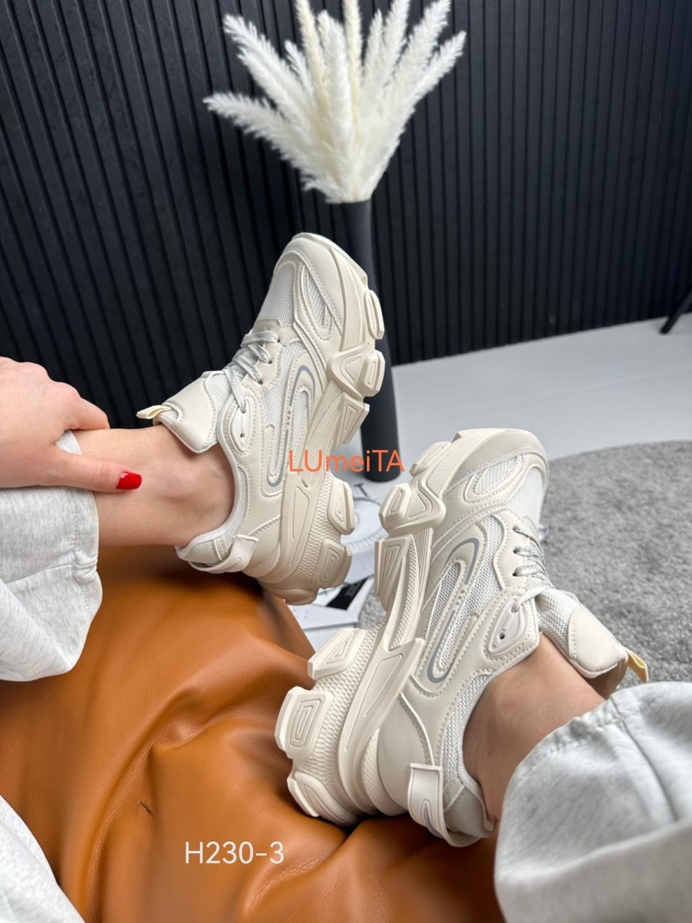 Кроссовки по 8 пар (36-41)р. / 230-3