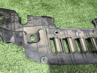 Кожух замка капота Toyota Camry 7 XV50 (2014-2018)