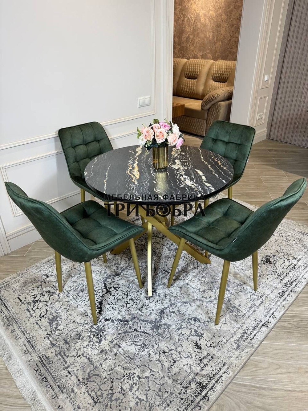 Круглый раздвижной стол "Лофт", луанда и стулья "Бостон" оливковый