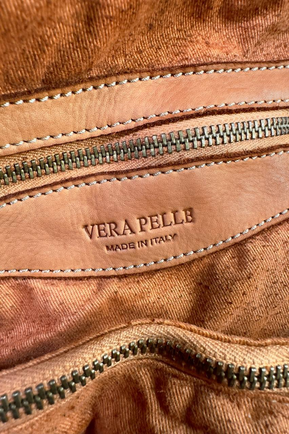 Женская большая плетеная сумка цвета whisky