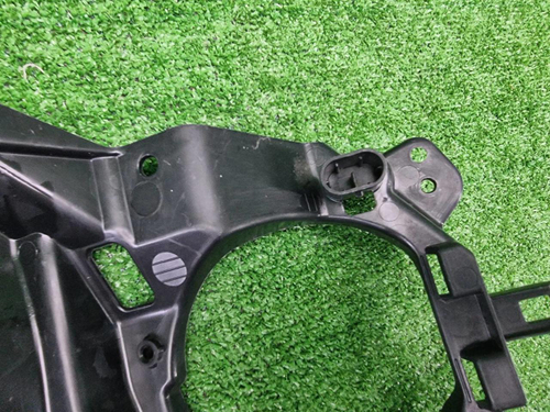 Накладка ПТФ правая Toyota Highlander 3 U50 16-19