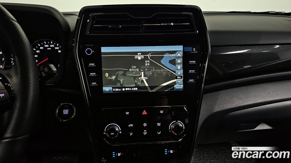 KG Mobility (Ssangyong) Very New Tivoli Бензин 1.5 2WD (06.2022)