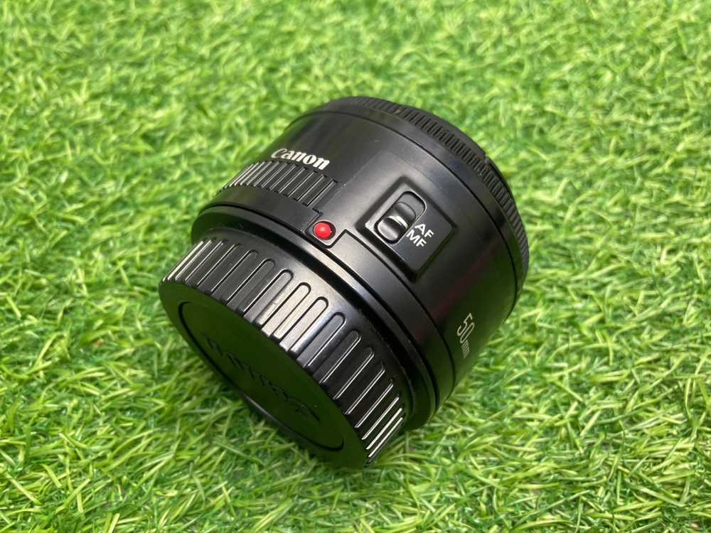 Canon EF 50mm 1.8 II