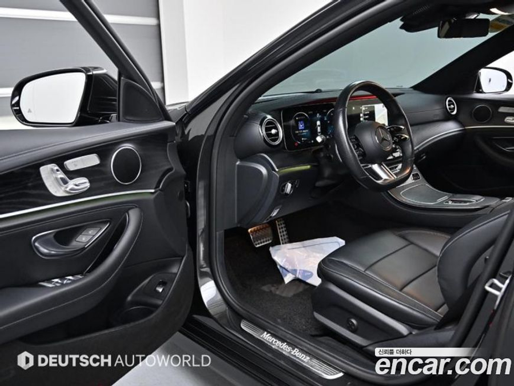 Mercedes-Benz E-Class W213 E220d 4MATIC AMG Line (11.2020)