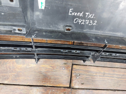 Решетка переднего бампера Exeed LX 21-нв Б/У Оригинал 602001891AA