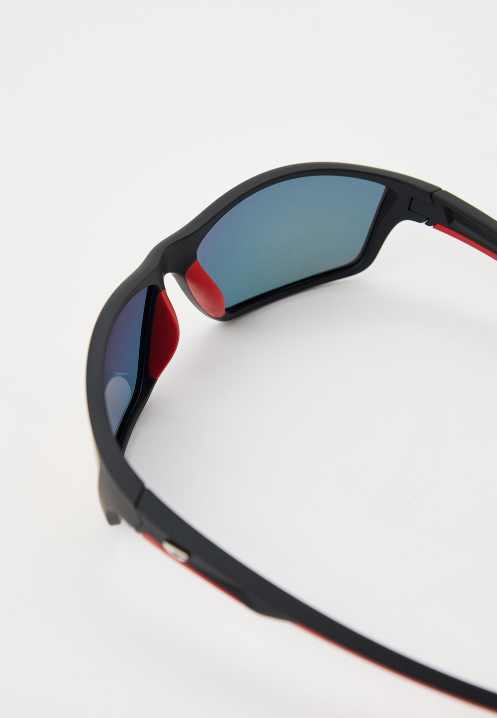 Спортивные очки GOG Spire / Matt Black-Red / Polarized Red Lens