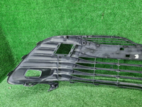 Решетка переднего бампера Toyota Camry xv70 17-21