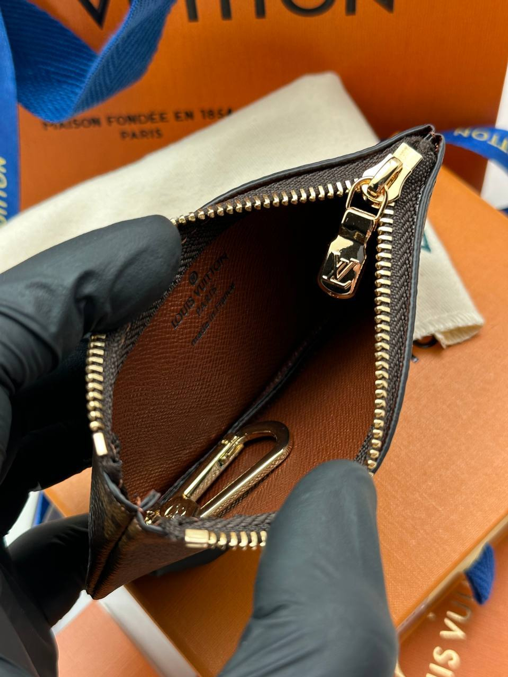 Ключница Louis Vuitton