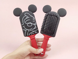 SALE! Массажная расческа Disney Mickey Mouse, на мягкой подушечке,1 шт. Черный+ красный.