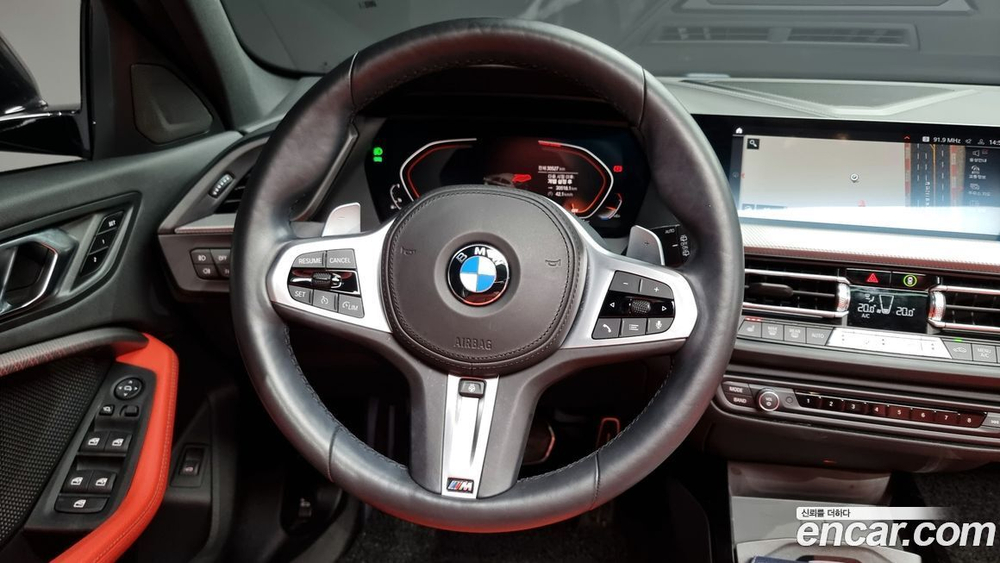 BMW 1 Series (F40) 120i M Sports (09.2021)